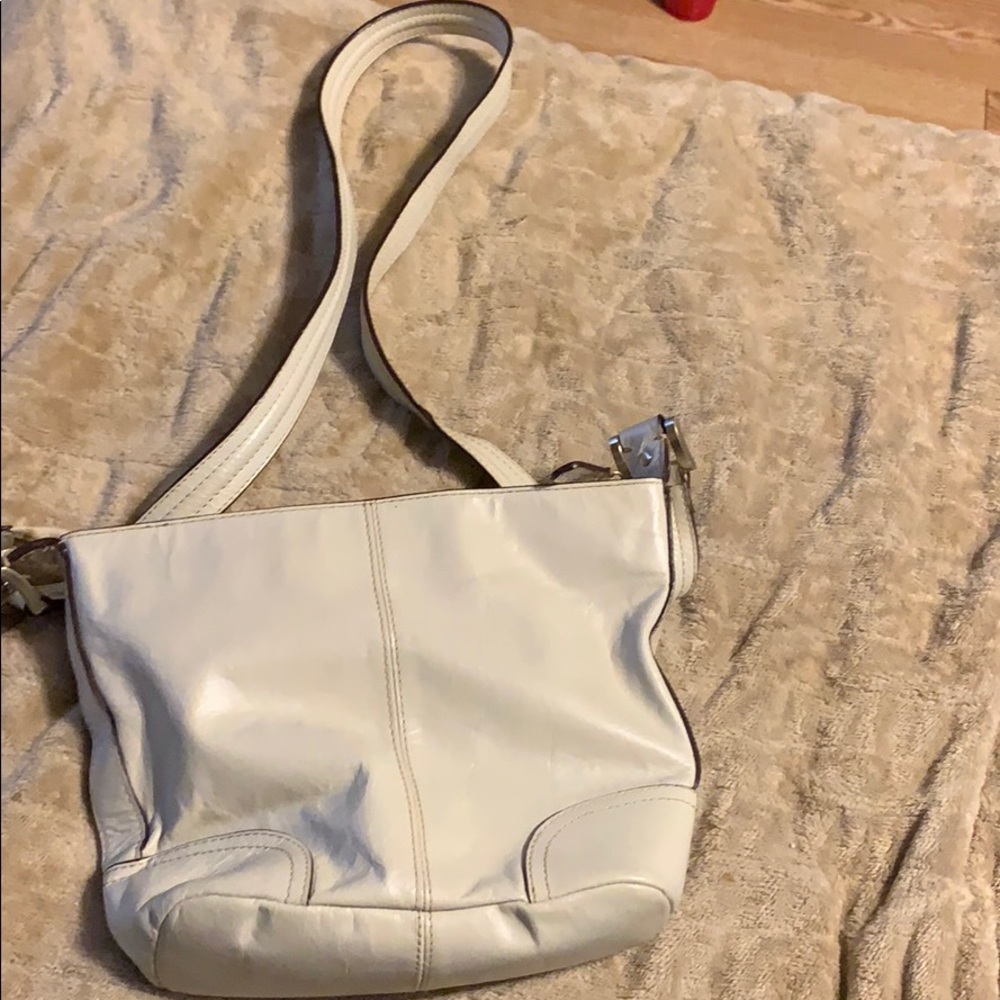 Purse - Picture 2 of 4
